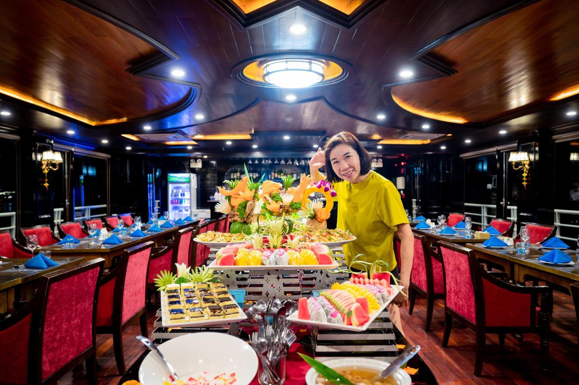 Halong Dragon Bay Cruise Hotel Ha Long Exterior photo